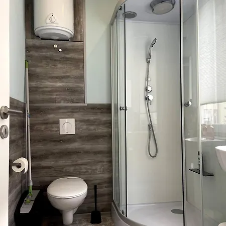 Gemuetliches In Naehe Der Messe